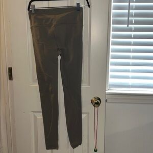 lululemon athletica Taupe Leggings